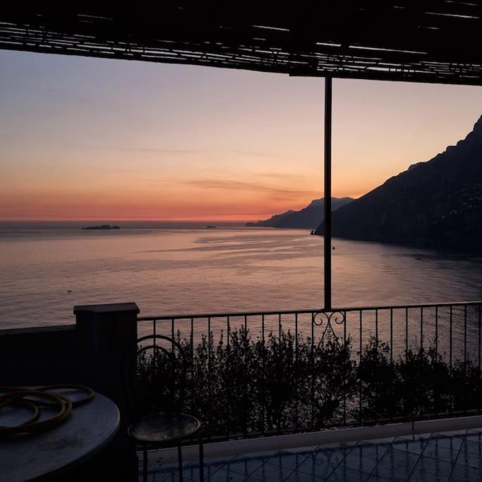 Casa Intiso - Two Double Bedroom Apartment Positano Exterior photo