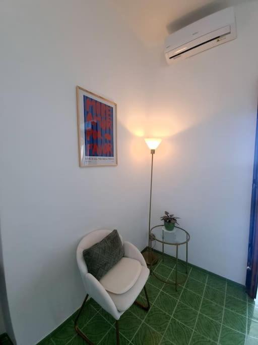 Casa Intiso - Two Double Bedroom Apartment Positano Exterior photo